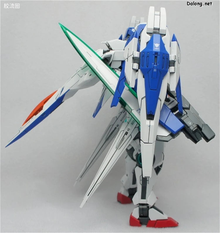Bandai MG 1/100 GN-0000+GNR-010 00 Raiser