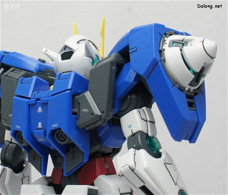 Bandai MG 1/100 GN-0000+GNR-010 00 Raiser