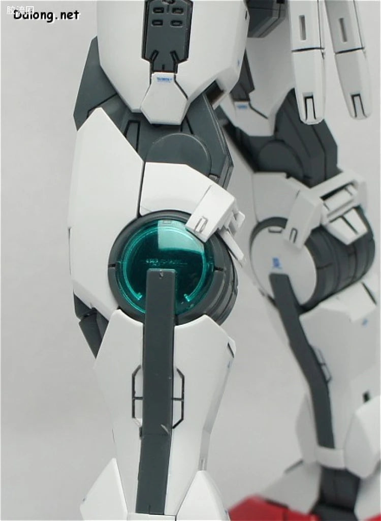 Bandai MG 1/100 GN-0000+GNR-010 00 Raiser