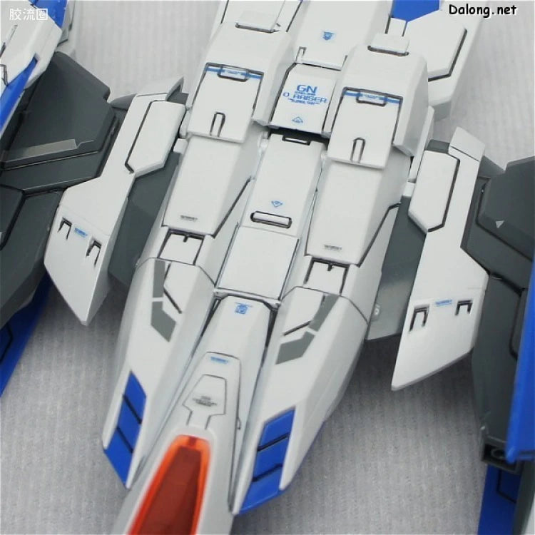 Bandai MG 1/100 GN-0000+GNR-010 00 Raiser