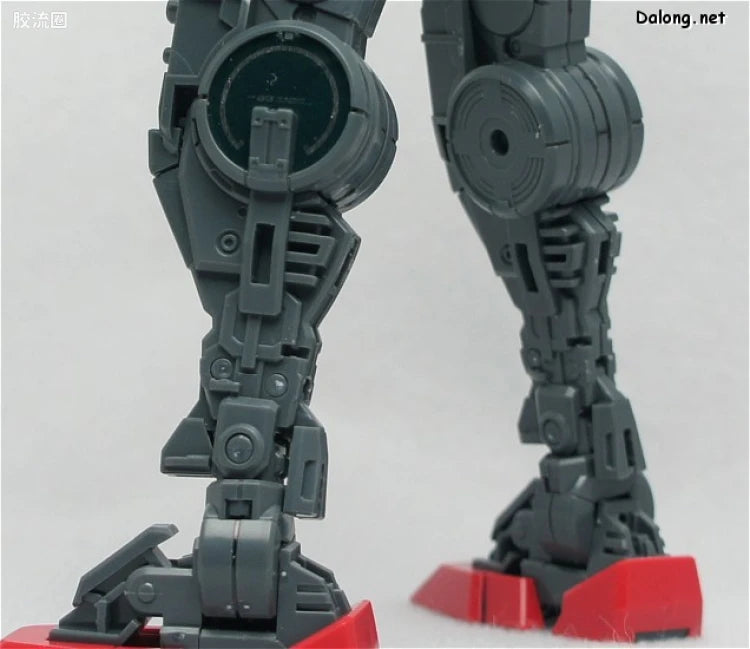 Bandai MG 1/100 GN-0000+GNR-010 00 Raiser
