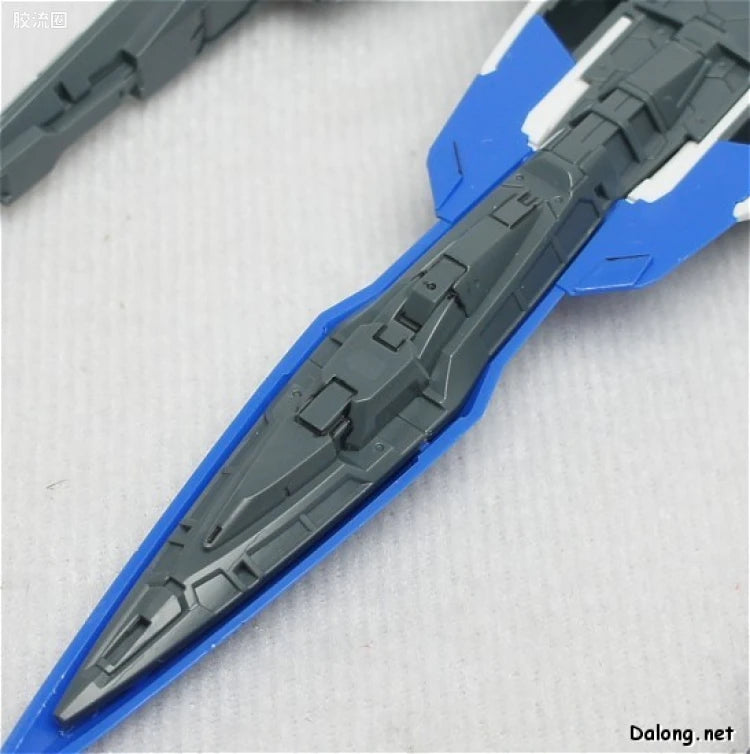Bandai MG 1/100 GN-0000+GNR-010 00 Raiser