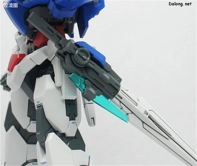 Bandai MG 1/100 GN-0000+GNR-010 00 Raiser