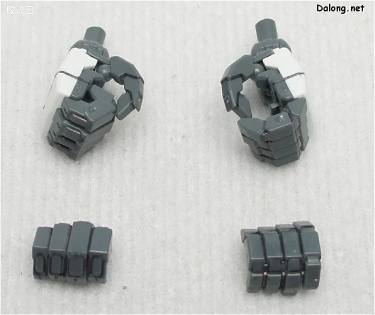 Bandai MG 1/100 GN-0000+GNR-010 00 Raiser
