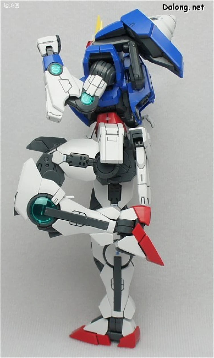 Bandai MG 1/100 GN-0000+GNR-010 00 Raiser