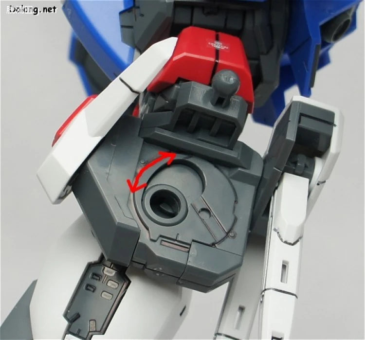 Bandai MG 1/100 GN-0000+GNR-010 00 Raiser
