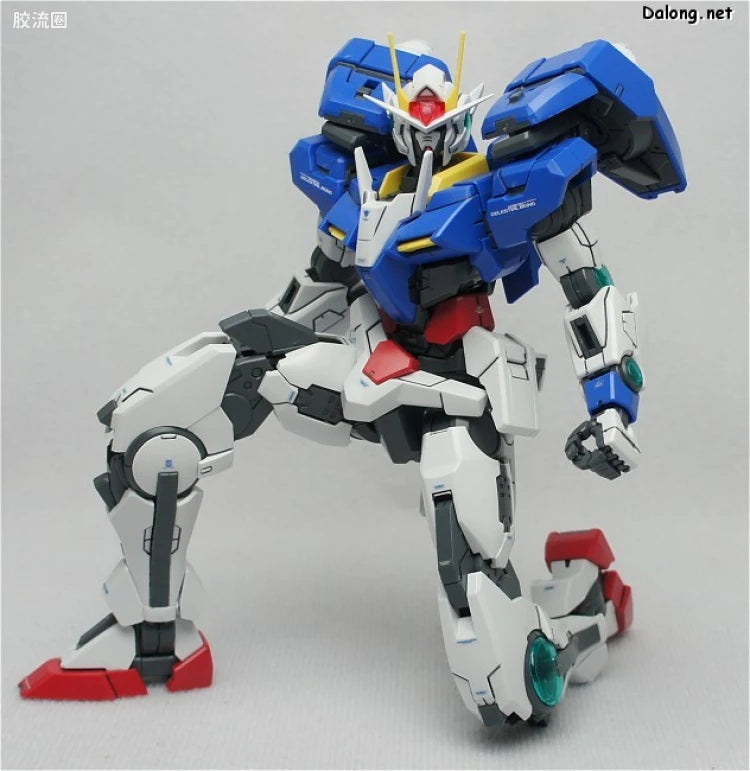 Bandai MG 1/100 GN-0000+GNR-010 00 Raiser