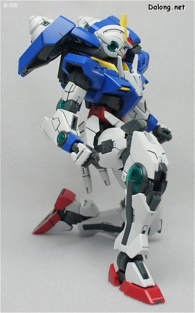 Bandai MG 1/100 GN-0000+GNR-010 00 Raiser