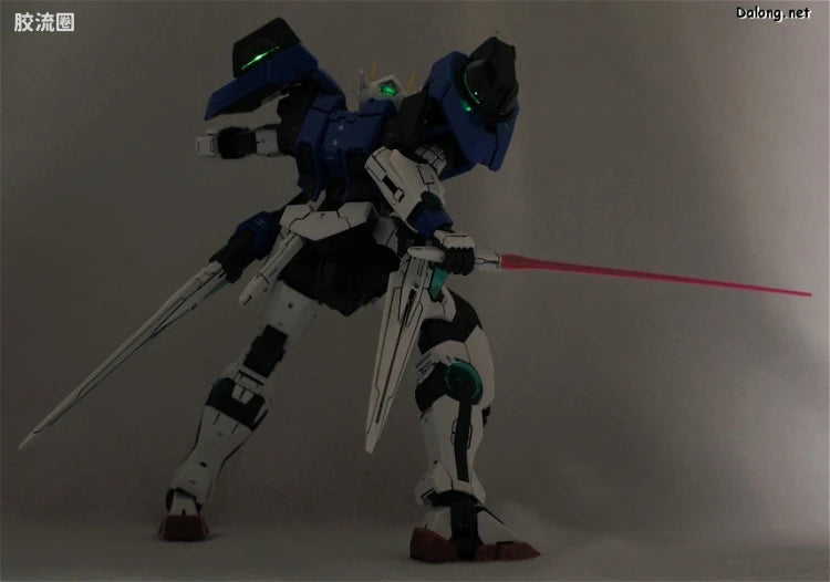 Bandai MG 1/100 GN-0000+GNR-010 00 Raiser