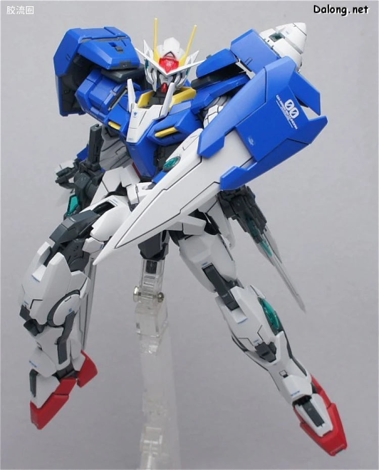 Bandai MG 1/100 GN-0000+GNR-010 00 Raiser