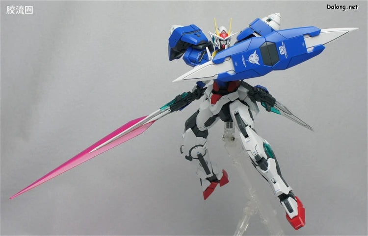 Bandai MG 1/100 GN-0000+GNR-010 00 Raiser
