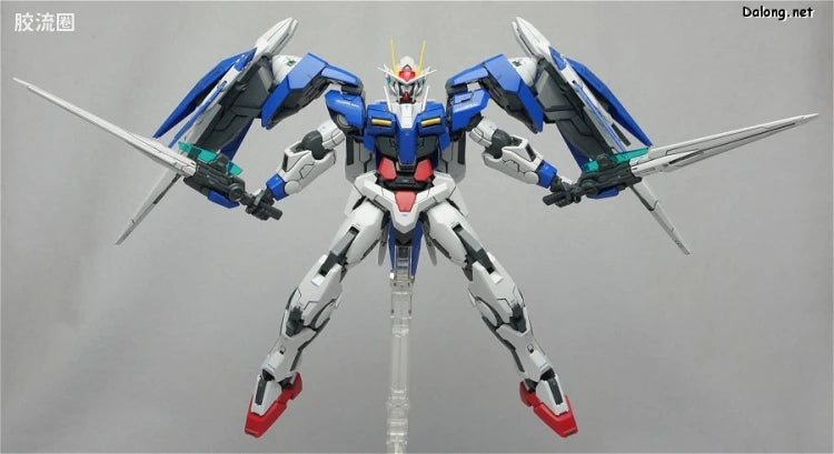 Bandai MG 1/100 GN-0000+GNR-010 00 Raiser