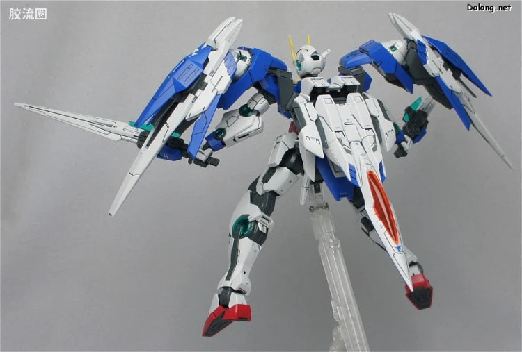 Bandai MG 1/100 GN-0000+GNR-010 00 Raiser