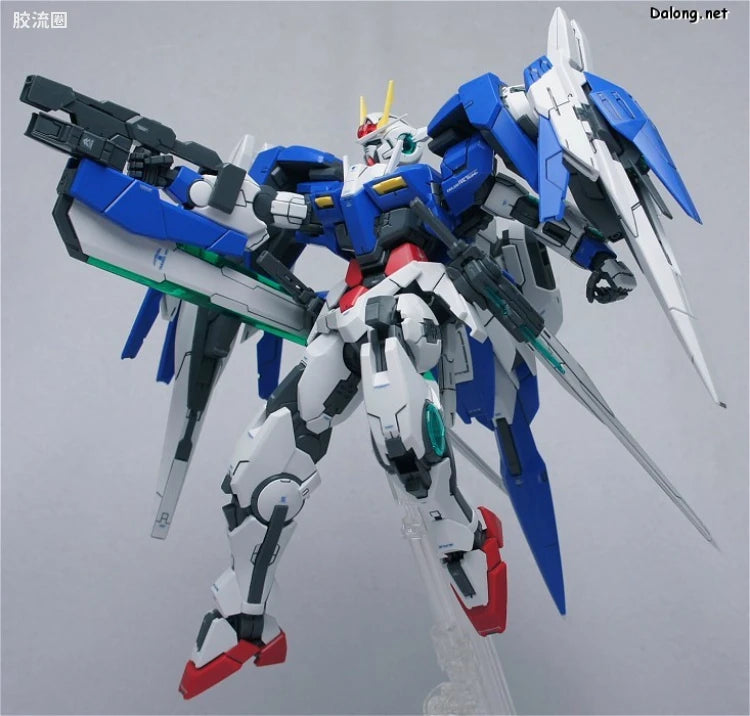 Bandai MG 1/100 GN-0000+GNR-010 00 Raiser
