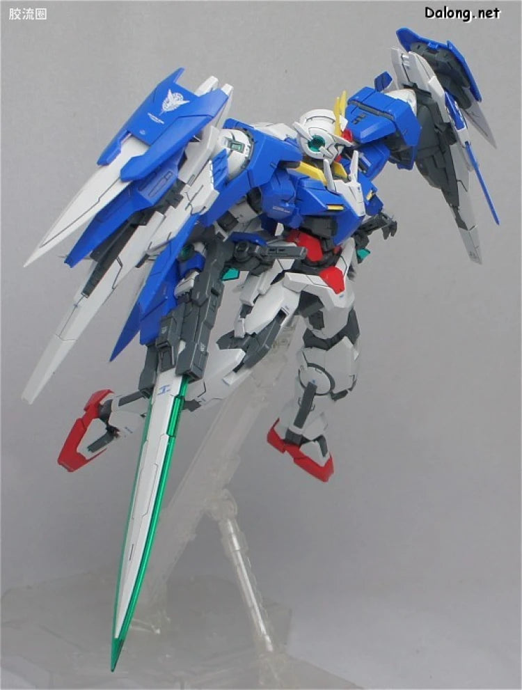 Bandai MG 1/100 GN-0000+GNR-010 00 Raiser