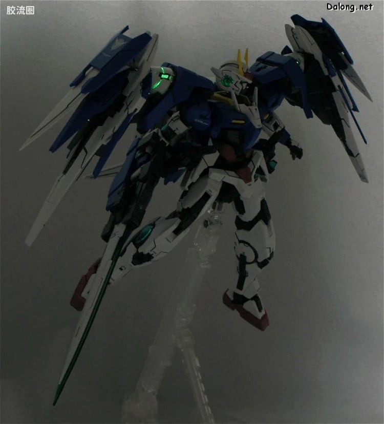 Bandai MG 1/100 GN-0000+GNR-010 00 Raiser