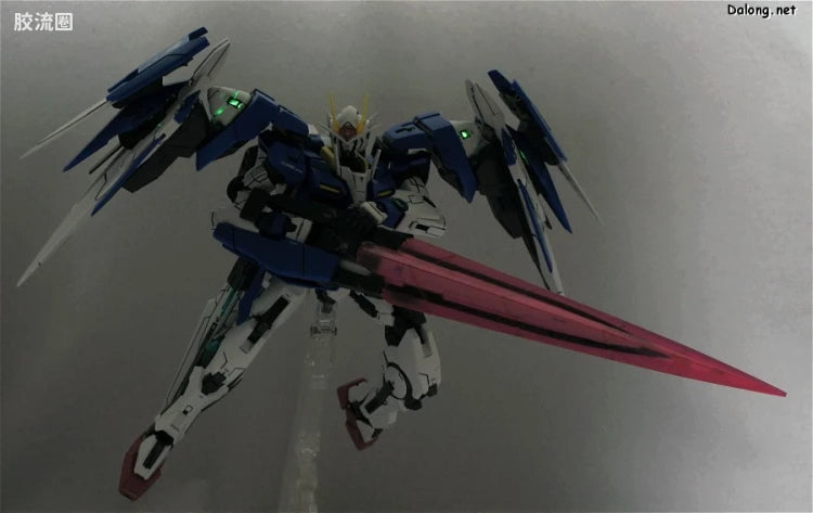 Bandai MG 1/100 GN-0000+GNR-010 00 Raiser