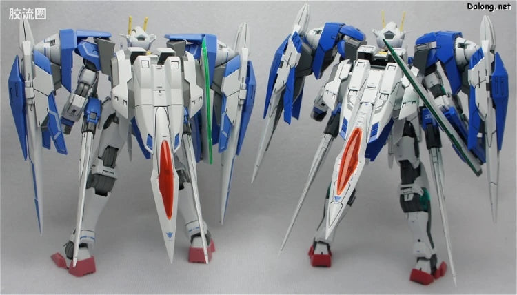 Bandai MG 1/100 GN-0000+GNR-010 00 Raiser