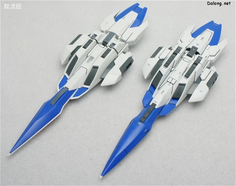 Bandai MG 1/100 GN-0000+GNR-010 00 Raiser