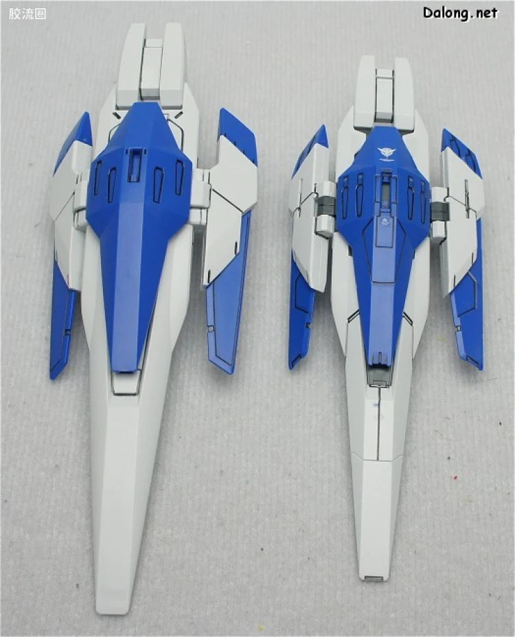 Bandai MG 1/100 GN-0000+GNR-010 00 Raiser