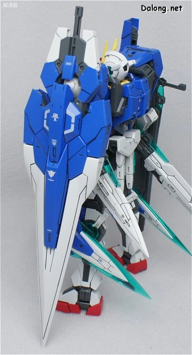Bandai MG 1/100 GN-0000GNHW/7SG 00 Gundam Seven Sword/G