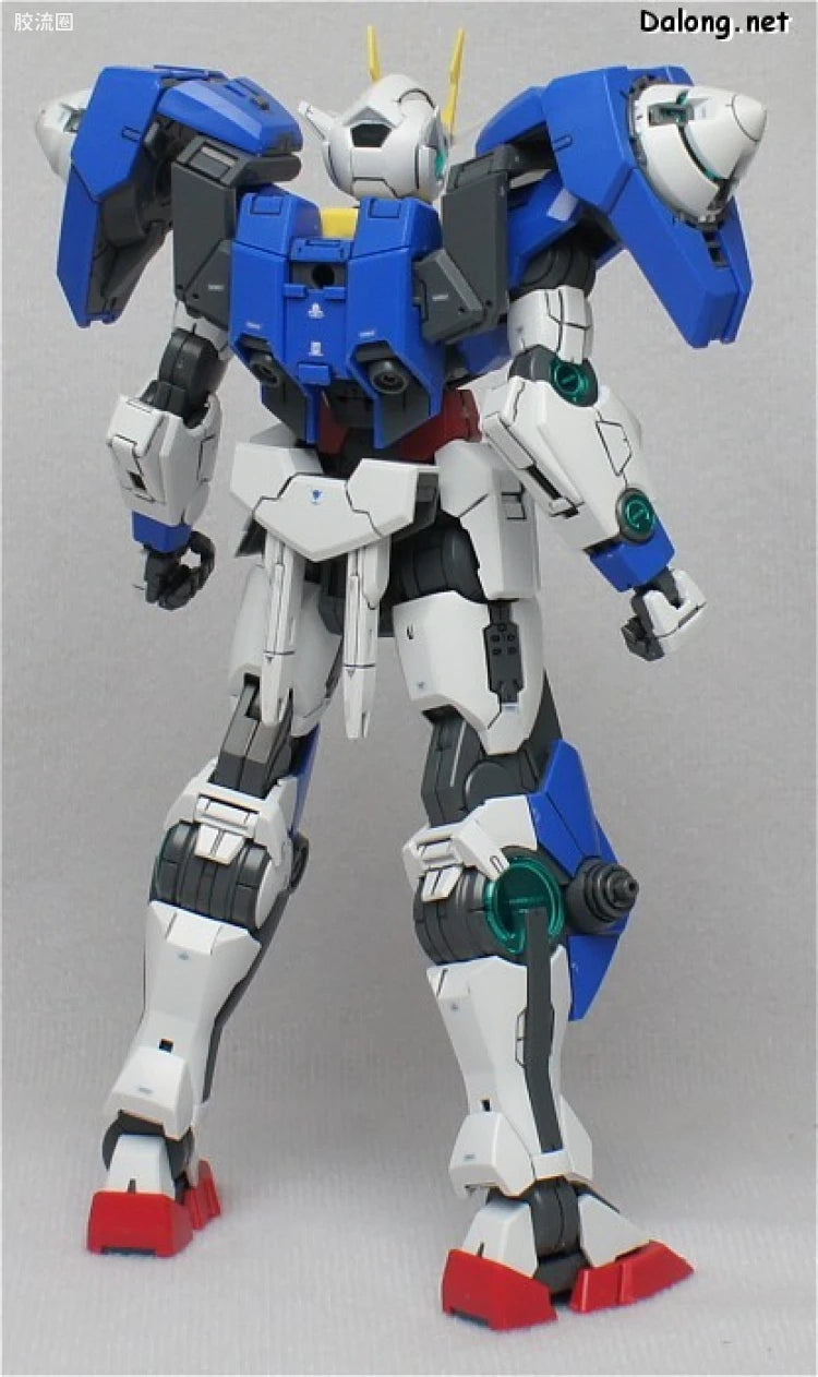 Bandai MG 1/100 GN-0000GNHW/7SG 00 Gundam Seven Sword/G