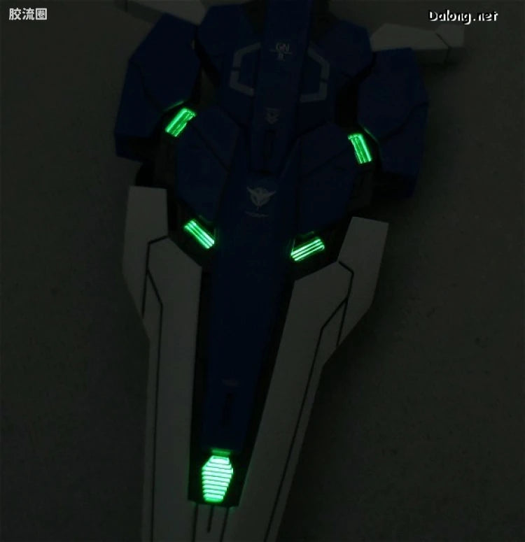 Bandai MG 1/100 GN-0000GNHW/7SG 00 Gundam Seven Sword/G