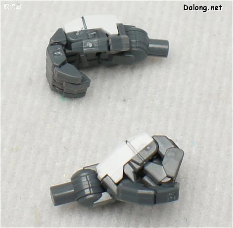 Bandai MG 1/100 GN-0000GNHW/7SG 00 Gundam Seven Sword/G