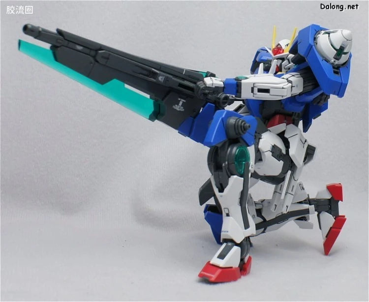 Bandai MG 1/100 GN-0000GNHW/7SG 00 Gundam Seven Sword/G