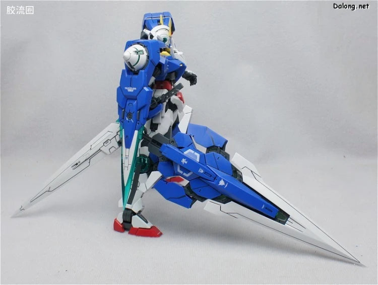 Bandai MG 1/100 GN-0000GNHW/7SG 00 Gundam Seven Sword/G