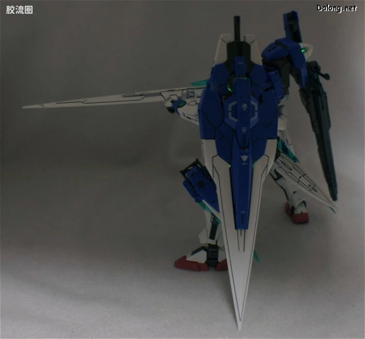 Bandai MG 1/100 GN-0000GNHW/7SG 00 Gundam Seven Sword/G
