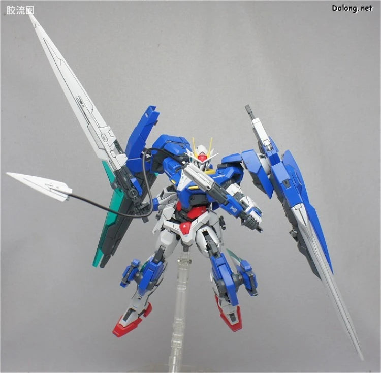 Bandai MG 1/100 GN-0000GNHW/7SG 00 Gundam Seven Sword/G