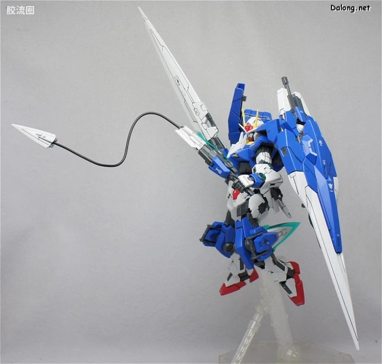 Bandai MG 1/100 GN-0000GNHW/7SG 00 Gundam Seven Sword/G