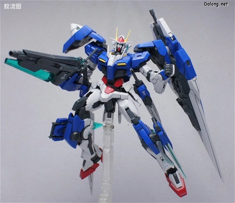 Bandai MG 1/100 GN-0000GNHW/7SG 00 Gundam Seven Sword/G