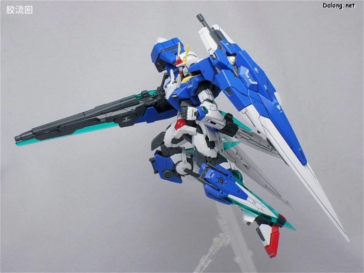 Bandai MG 1/100 GN-0000GNHW/7SG 00 Gundam Seven Sword/G