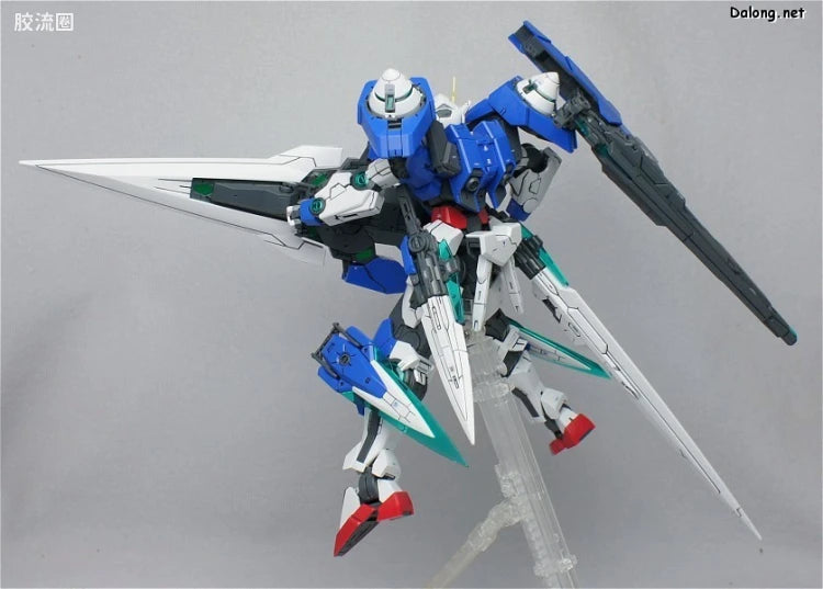 Bandai MG 1/100 GN-0000GNHW/7SG 00 Gundam Seven Sword/G