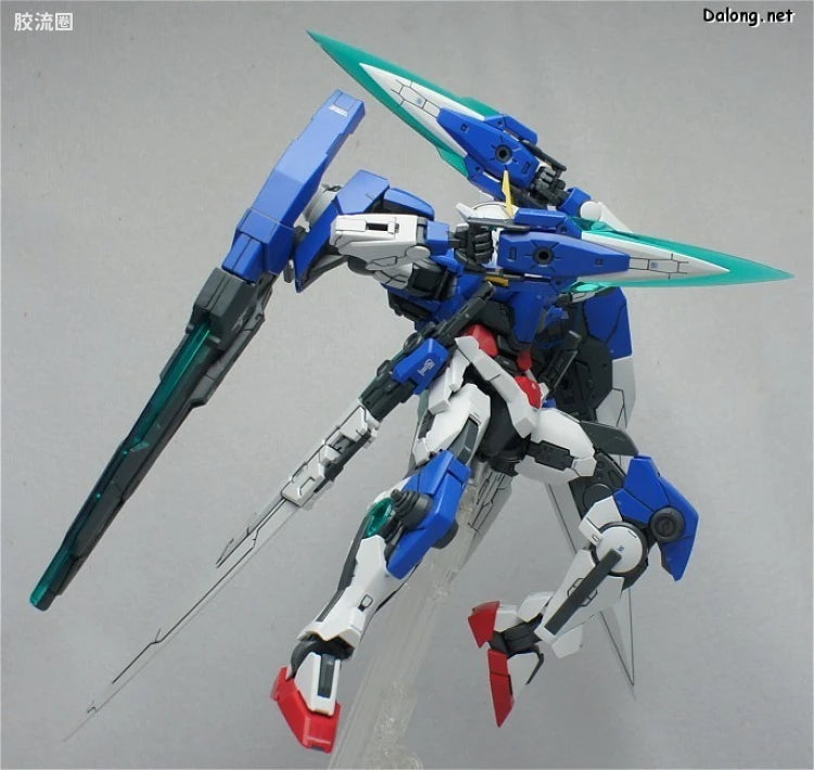 Bandai MG 1/100 GN-0000GNHW/7SG 00 Gundam Seven Sword/G