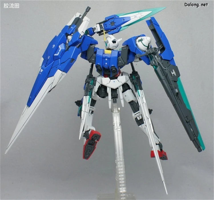 Bandai MG 1/100 GN-0000GNHW/7SG 00 Gundam Seven Sword/G