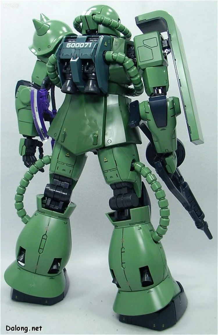 Bandai PG 1/60 MS-06F Zaku II