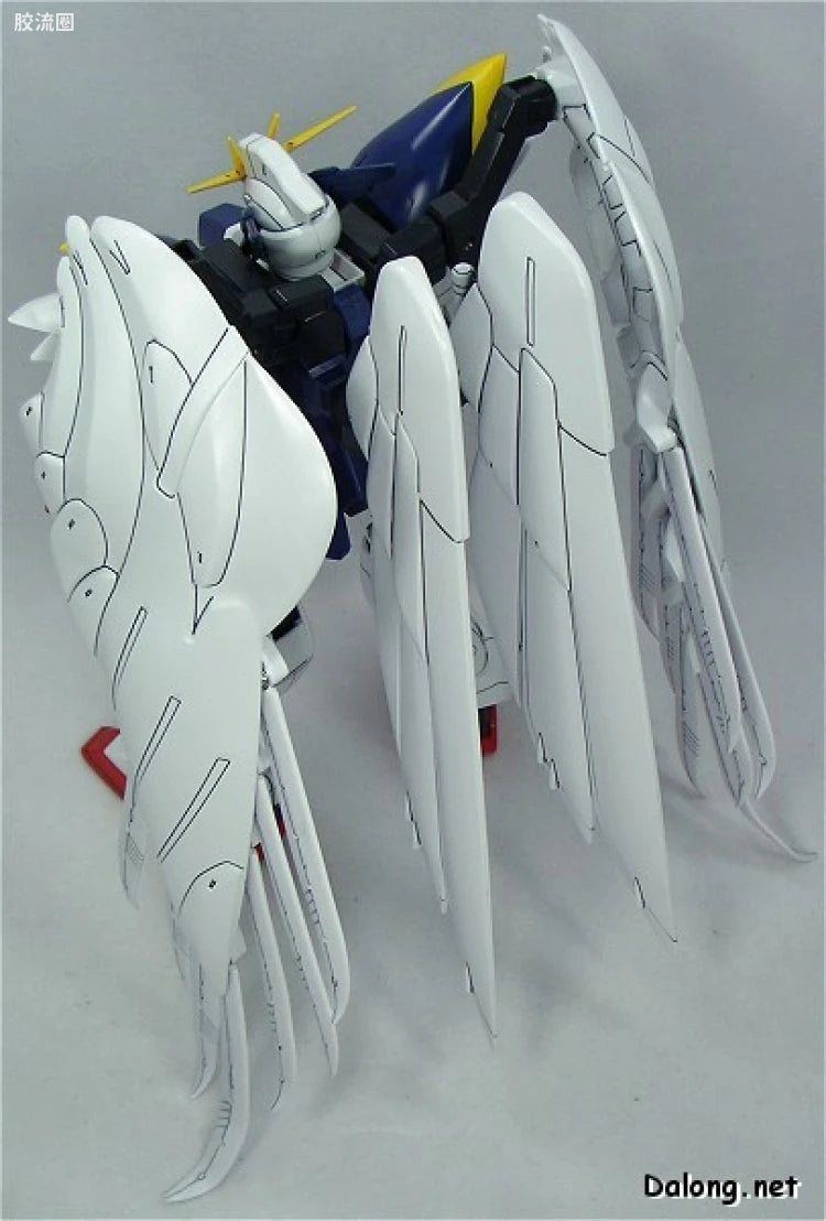 Bandai PG 1/60 XXXG-00W0 Wing Gundam Zero Custom