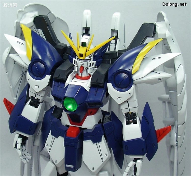 Bandai PG 1/60 XXXG-00W0 Wing Gundam Zero Custom
