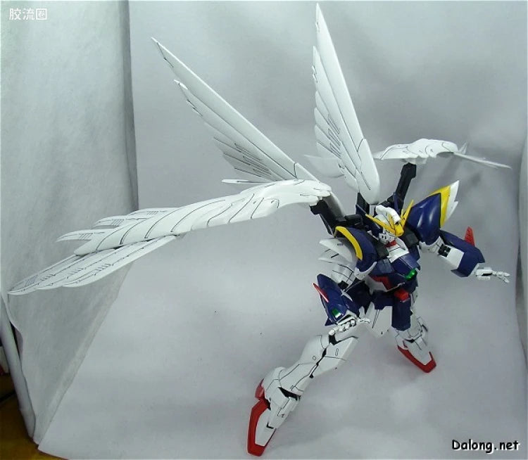Bandai PG 1/60 XXXG-00W0 Wing Gundam Zero Custom