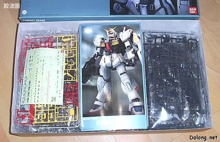 Bandai PG 1/60 RX-178 Gundam Mk-II (AEUG)