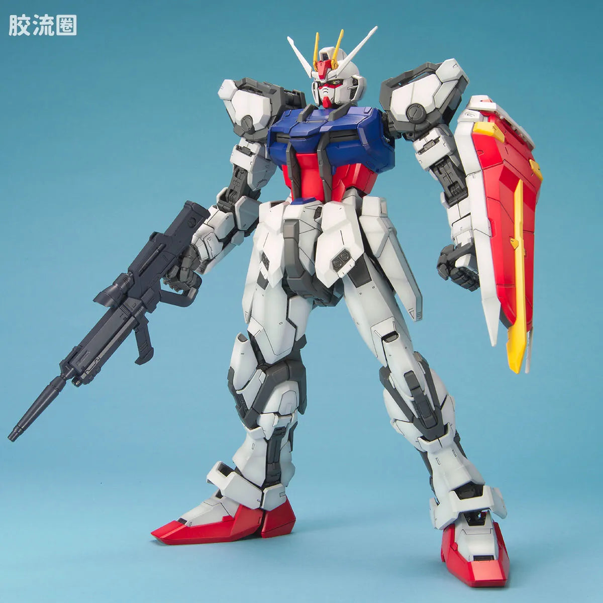 Bandai PG 1/60 GAT-X105 Strike Gundam