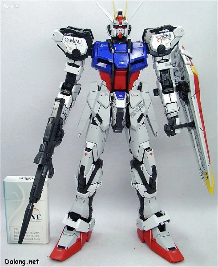 Bandai PG 1/60 GAT-X105 Strike Gundam