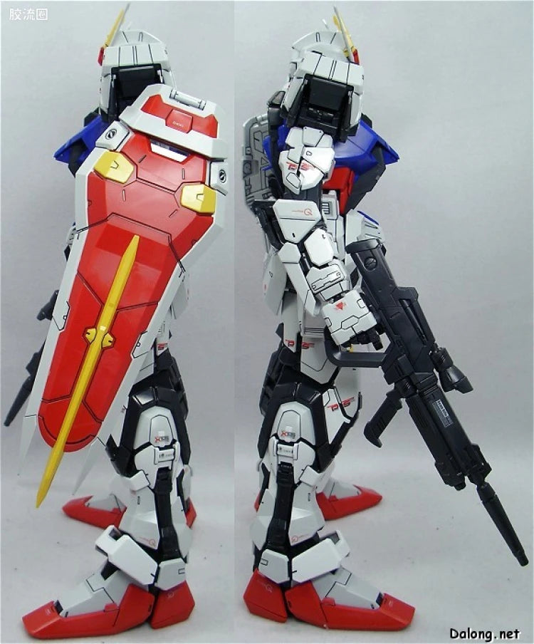 Bandai PG 1/60 GAT-X105 Strike Gundam