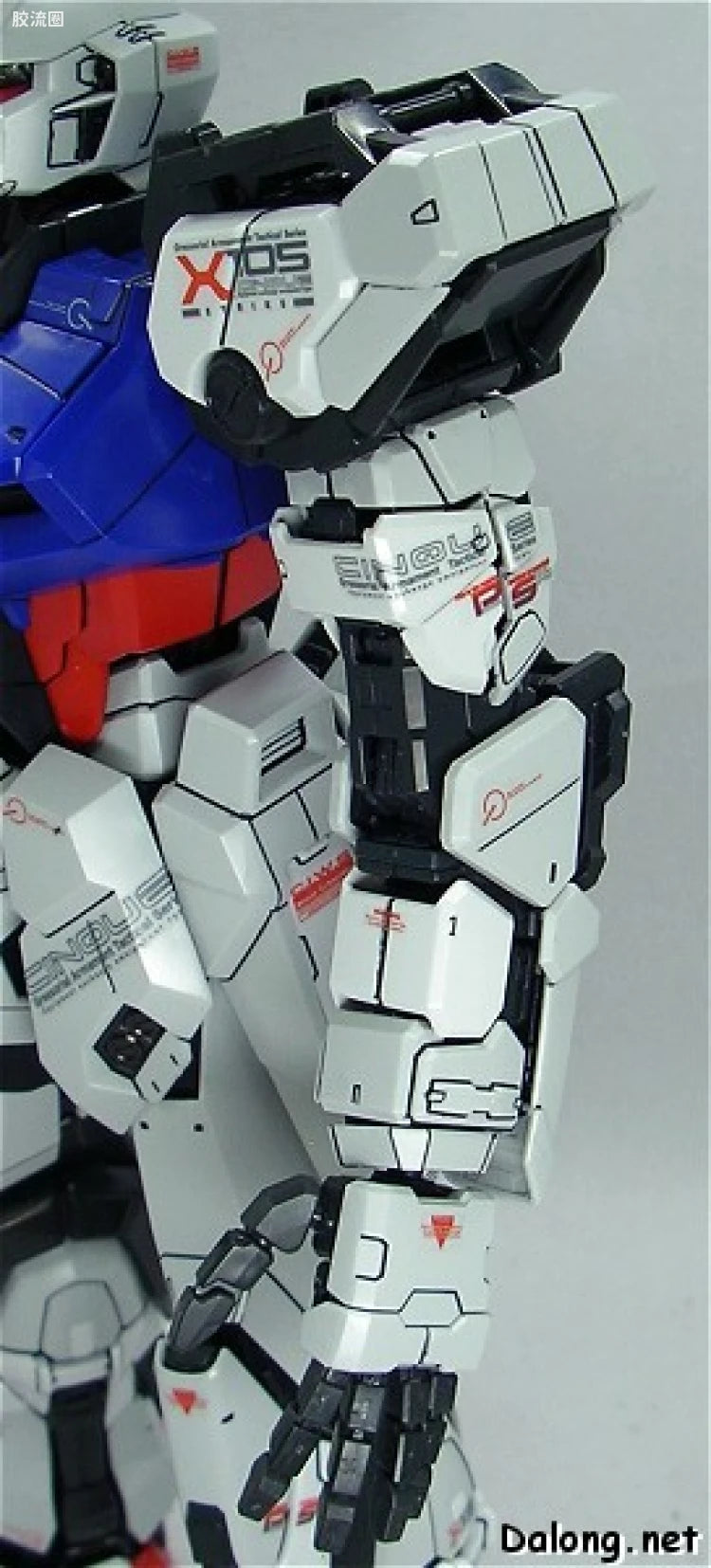 Bandai PG 1/60 GAT-X105 Strike Gundam