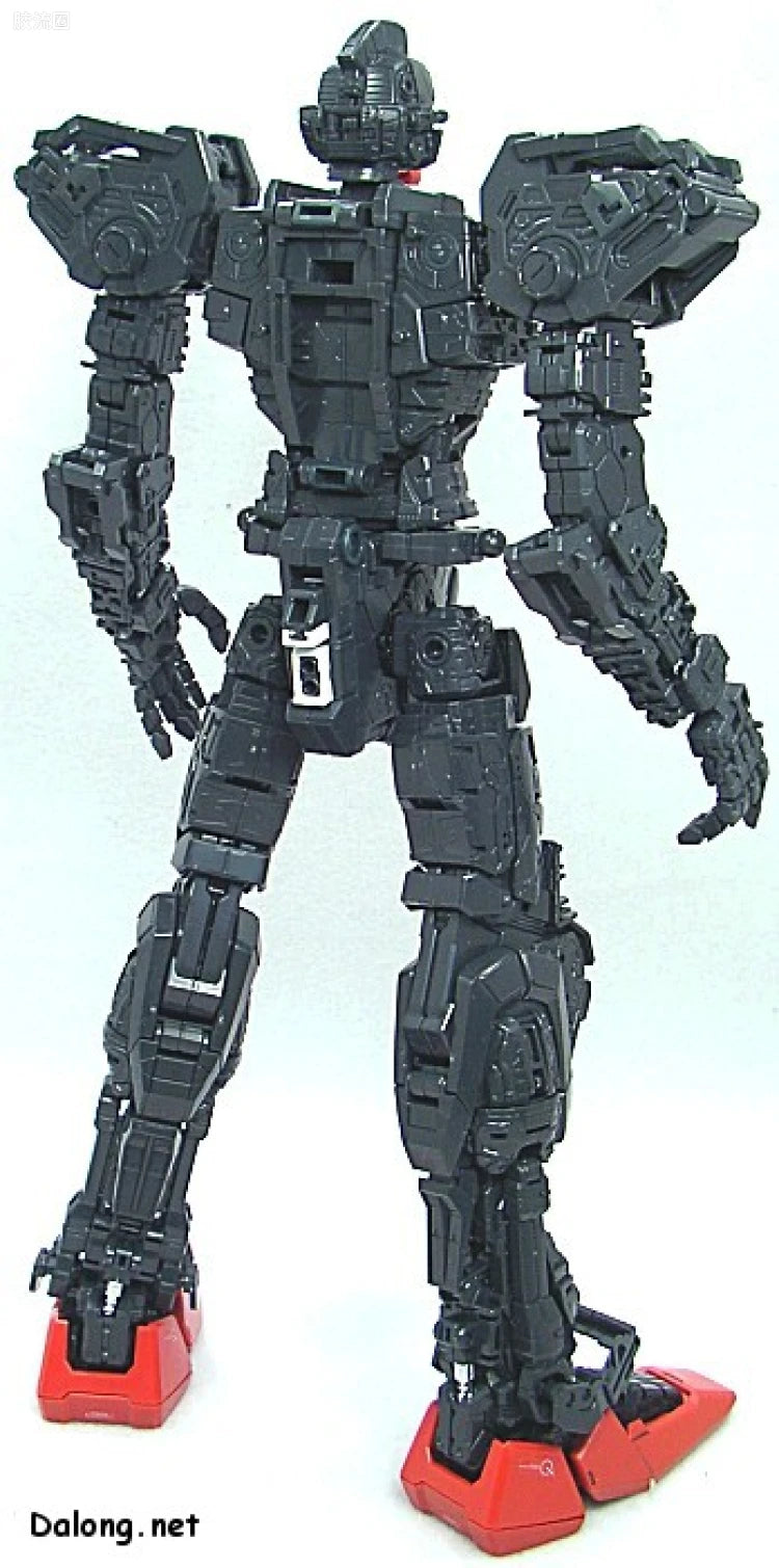 Bandai PG 1/60 GAT-X105 Strike Gundam