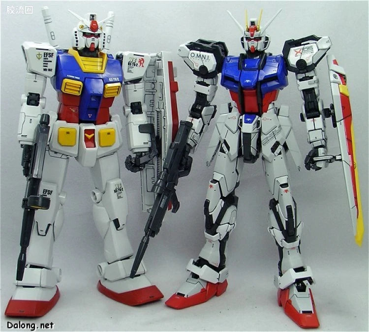 Bandai PG 1/60 GAT-X105 Strike Gundam