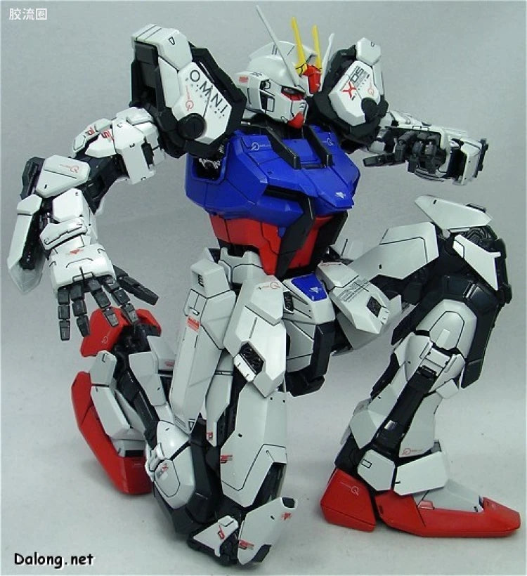 Bandai PG 1/60 GAT-X105 Strike Gundam